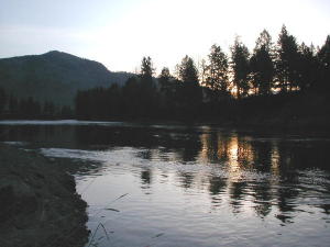 Kettle River west of Midway